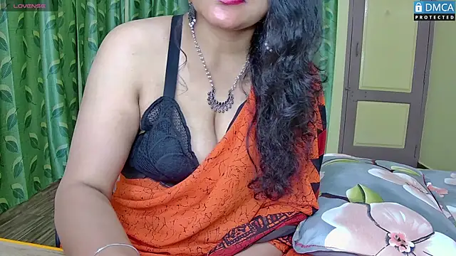 MasTANIYA online show from December 2025 04:58:01 PM