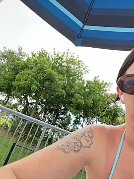 sweetsirenn online show from July 2026 03:18:02 PM
