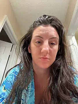 sweetsirenn online show from July 2026 03:21:01 AM