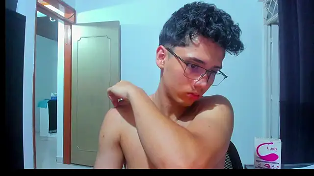 jacobs shelby online show from September 2025 01:32:02 AM