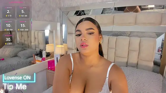 VICTORIAGRAYS online show from September 2025 11:14:01 AM