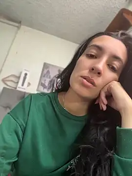 Snapshot of SALOME_KORLAND chatting on May 2026 07:52:01 PM SALOME KORLAND online show from May 2026 07:52:01 PM