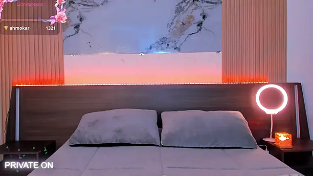 samanthaa moon online show from April 2026 12:16:02 AM