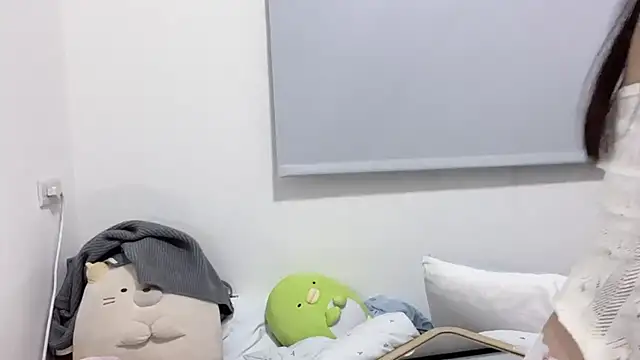 Snapshot of LHeart chatting on October 2025 02:24:02 PM LHeart online show from October 2025 02:24:02 PM