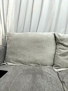 cute-yay online show from October 2025 02:59:01 AM