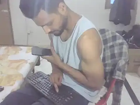 Snapshot of sofiacpl_ chatting on October 2025 05:41:01 AM sofiacpl online show from October 2025 05:41:01 AM