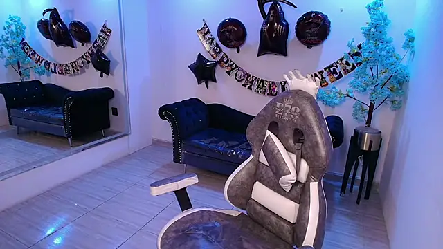 Ritsuka berry online show from October 2025 03:08:01 AM