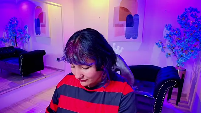 Ritsuka berry online show from April 2026 07:39:01 AM