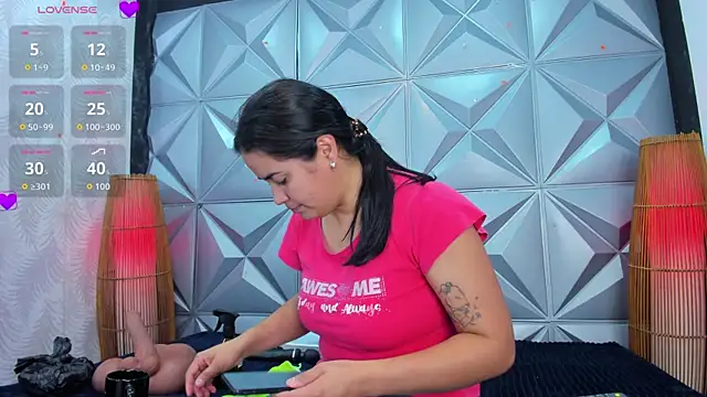 GreciaFox1 online show from November 2025 11:42:02 AM