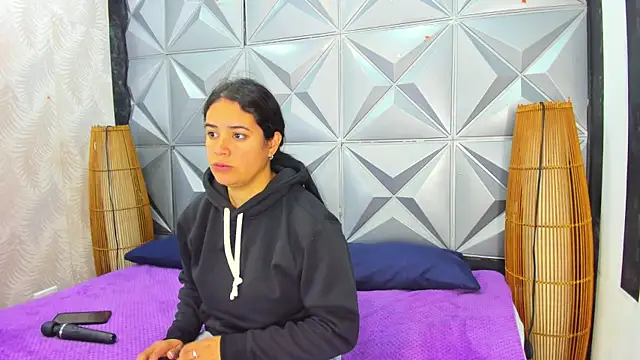 GreciaFox1 online show from January 2026 11:56:01 AM