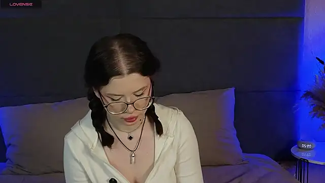 RianaRey online show from June 2026 06:20:01 AM