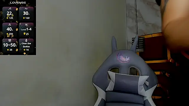 Luciifeer  online show from September 2025 11:21:02 AM