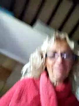 clarabell4 online show from November 2025 08:06:01 AM