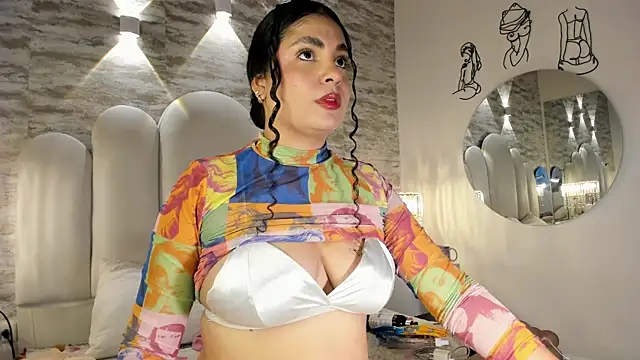 Yassy vazquez online show from September 2025 07:35:02 PM