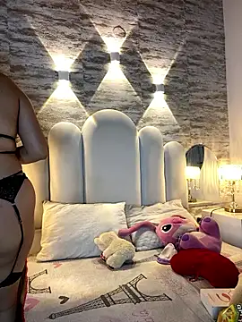 Yassy vazquez online show from January 2026 07:37:02 PM