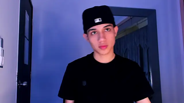 Sebax Young online show from February 2026 08:42:02 PM