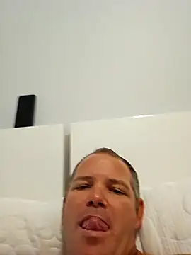 cubanitofeliz40 online show from September 2025 11:34:02 AM