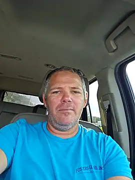 cubanitofeliz40 online show from November 2025 01:55:02 PM