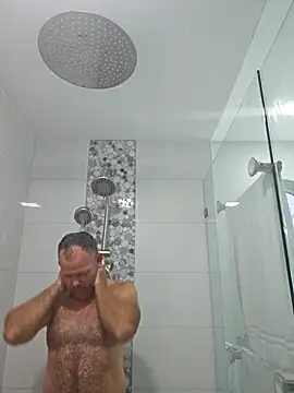 cubanitofeliz40 online show from January 2026 12:33:02 PM