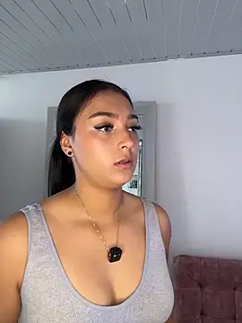 nicolexxaleja online show from March 2026 03:45:01 PM