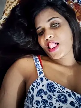 cute radhikaa online show from April 2026 09:15:01 AM