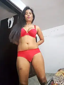 cute radhikaa online show from April 2026 09:39:33 PM