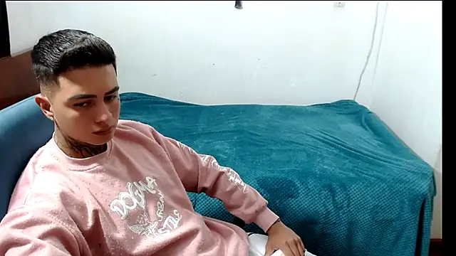 santii ss online show from September 2025 11:05:01 PM