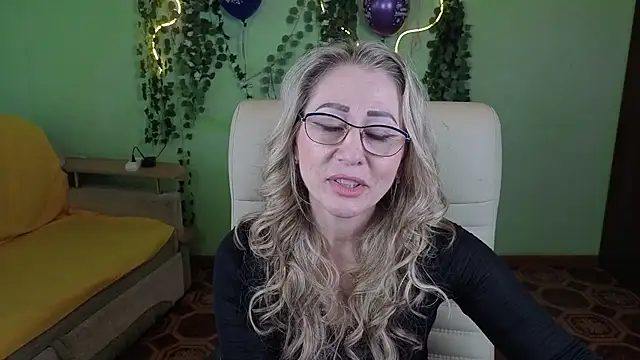 Habibi Honeyy online show from September 2025 11:01:01 AM