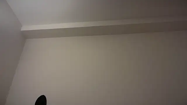 Kitty Swetty online show from December 2025 08:46:01 PM