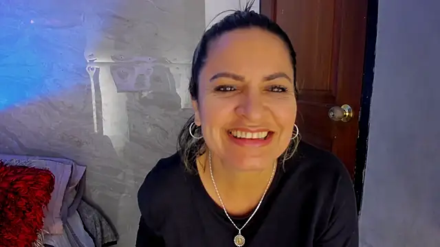 Snapshot of Agatha_Pleasure chatting on October 2025 11:46:02 AM Agatha Pleasure online show from October 2025 11:46:02 AM