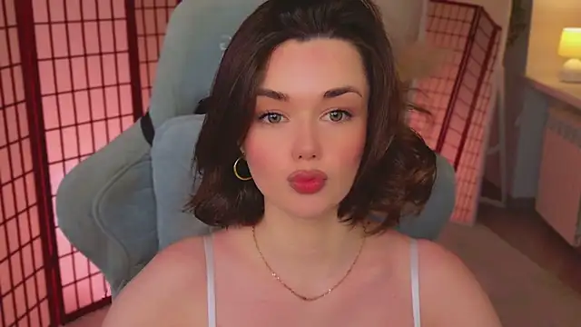 AvaFlower online show from February 2026 01:53:02 PM