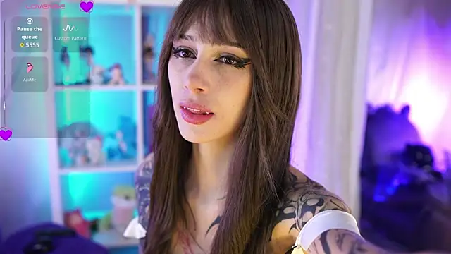 Snapshot of Im_Garu chatting on October 2025 12:25:02 PM Im Garu online show from October 2025 12:25:02 PM