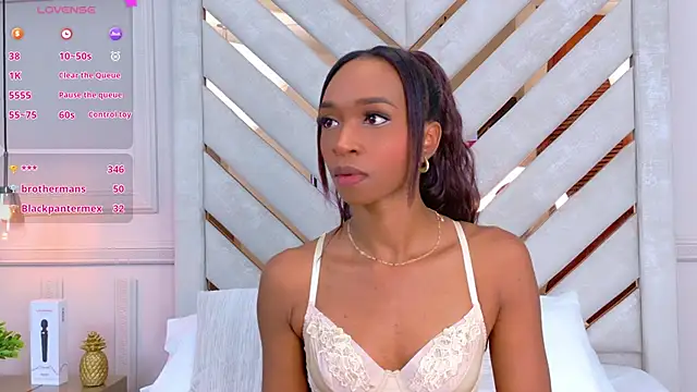 Snapshot of Agatha-Adams chatting on September 2025 01:55:01 PM Agatha-Adams online show from September 2025 01:55:01 PM