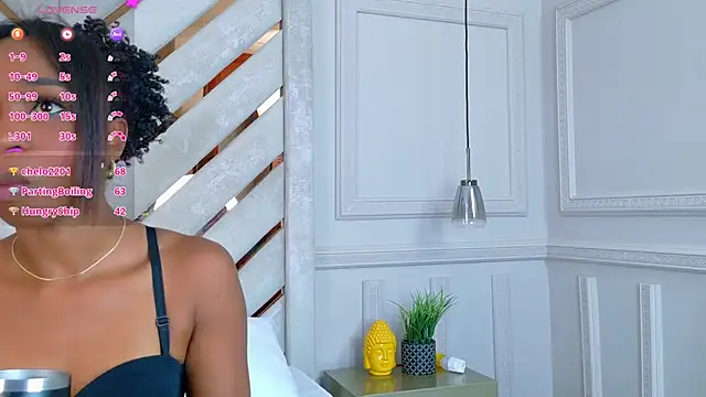 Agatha-Adams online show from October 2025 02:05:02 PM