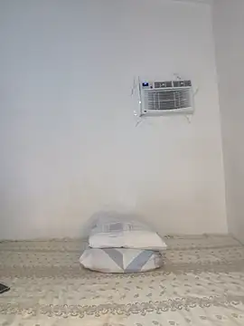 MilfTentasion online show from January 2026 02:54:02 PM