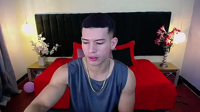 ethan rodgers online show from September 2025 07:25:01 PM