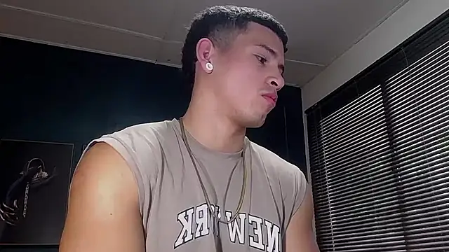 ethan rodgers online show from October 2025 08:48:01 PM