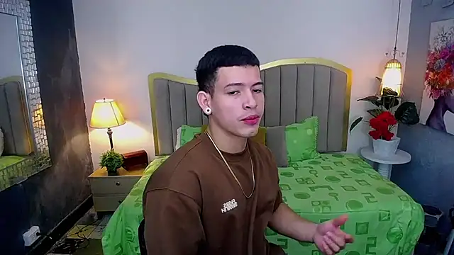 ethan rodgers online show from October 2025 01:42:02 PM