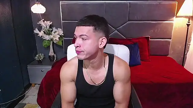 ethan rodgers online show from October 2025 01:54:01 PM