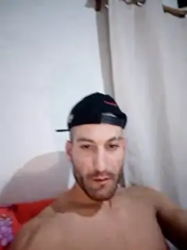 Snapshot of felopayl chatting on May 2026 04:32:01 AM felopayl online show from May 2026 04:32:01 AM