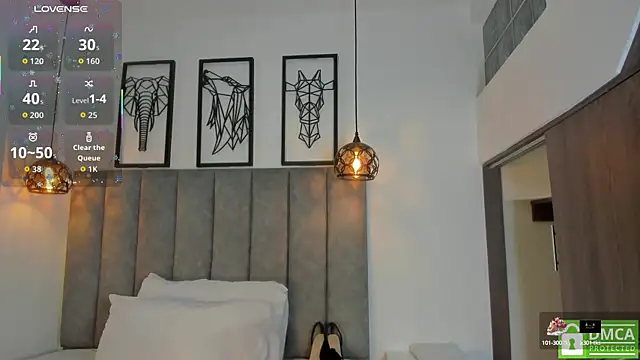 Gia Scott online show from October 2025 09:57:02 PM