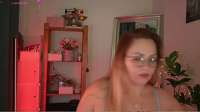 marrygrayes online show from October 2025 07:03:02 PM