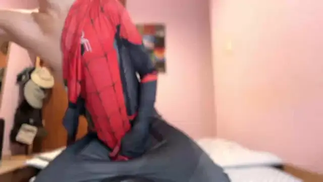 Snapshot of DylanNewell chatting on October 2025 09:43:02 AM DylanNewell online show from October 2025 09:43:02 AM