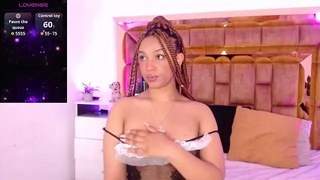 Camila Mishiima1 online show from October 2025 12:47:02 PM