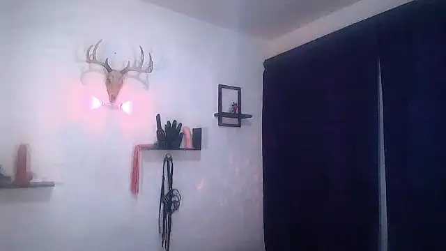 DakariaHills  online show from July 2026 03:45:02 AM