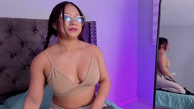 Snapshot of Missy_davis chatting on October 2025 09:04:01 PM Missy davis online show from October 2025 09:04:01 PM