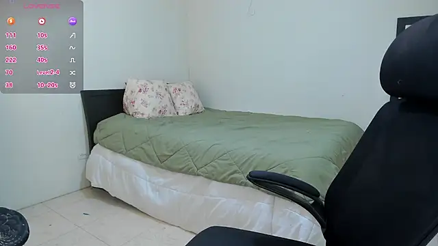 MariamCastiblanco online show from June 2026 10:29:02 PM