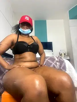 Curvy SquirtMachine online show from September 2025 05:51:02 AM