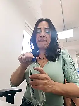  Kamy Hot online show from January 2026 01:36:01 PM