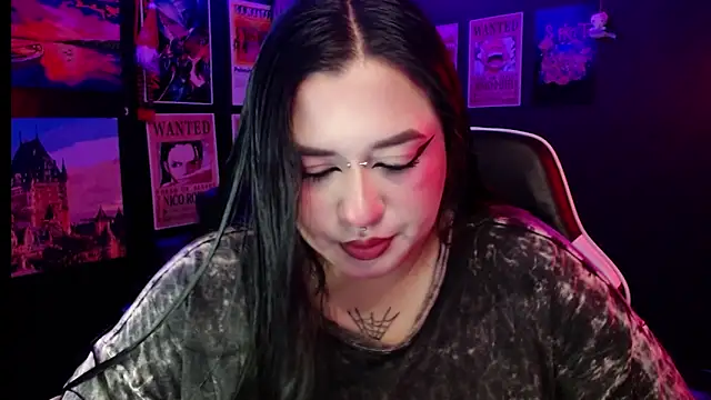 Ravendark  online show from January 2026 10:01:01 PM